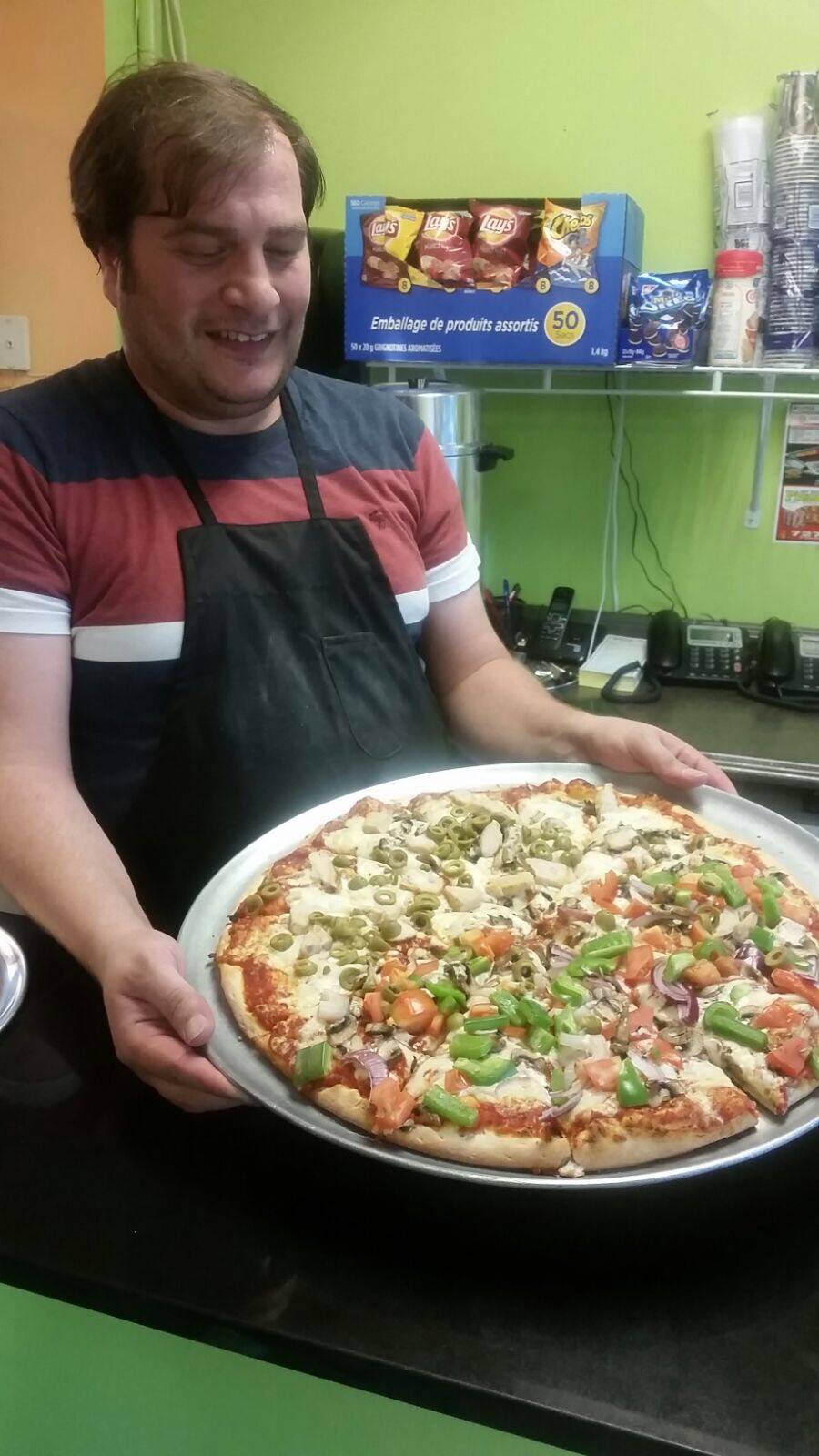 Napoli Pizzeria & Café | restaurant | 855 Ridge Rd W, Oro Station, ON L0L 2E0, Canada | 7053530800 OR +1 705-353-0800