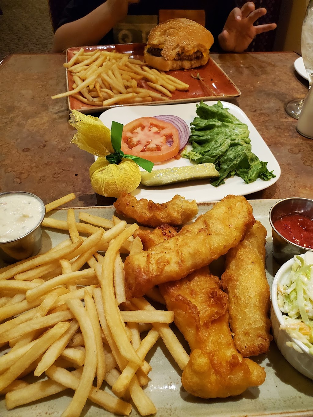 Diamond Cafe | restaurant | 7350 S Nogales Hwy, Tucson, AZ 85756, USA | 5203421328 OR +1 520-342-1328