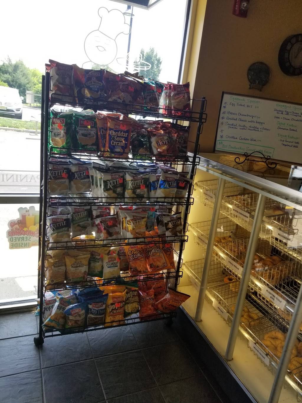 Deli on a bagel | bakery | 21 NJ-31, Pennington, NJ 08534, USA | 6097301005 OR +1 609-730-1005