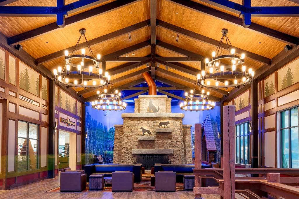 Great Wolf Lodge Water Park | Illinois | restaurant | 1700 Nations Dr, Gurnee, IL 60031, USA | 8444829653 OR +1 844-482-9653