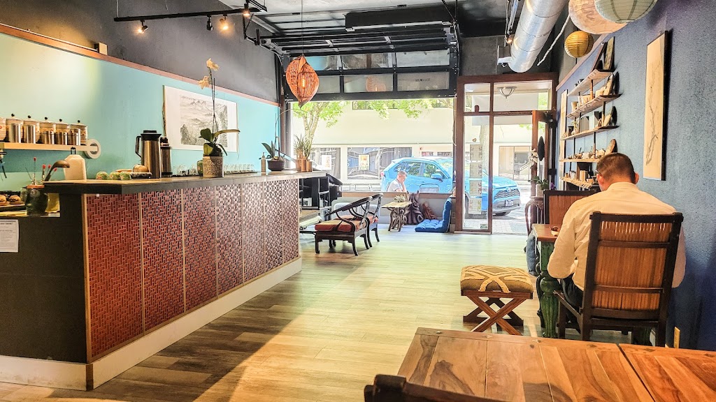 Cloud Pine Tea + Culture | restaurant | 10835 SE Main St, Milwaukie, OR 97222, USA | 9713814835 OR +1 971-381-4835