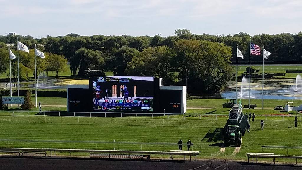 Arlington International Racecourse | restaurant | 2200 Euclid Ave, Arlington Heights, IL 60005, USA | 8473857500 OR +1 847-385-7500