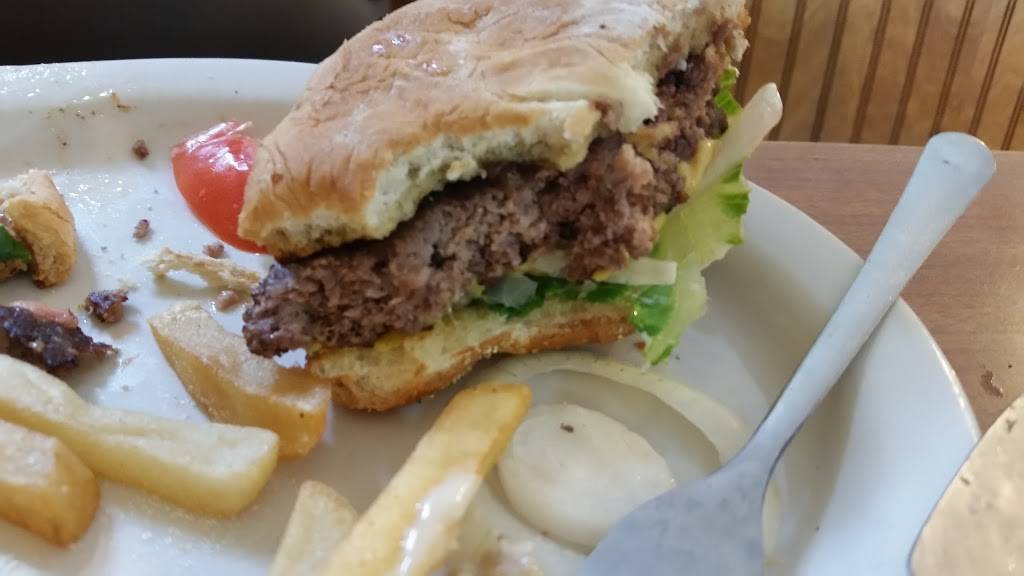 Cafe Perks | restaurant | 2101 S French Ave, Sanford, FL 32771, USA | 4073225863 OR +1 407-322-5863