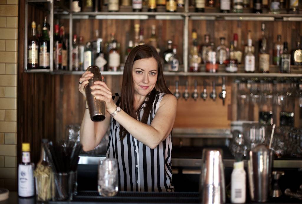 The Richmond Bar | restaurant | 3203 SE Division St, Portland, OR 97202, USA | 5032083075 OR +1 503-208-3075