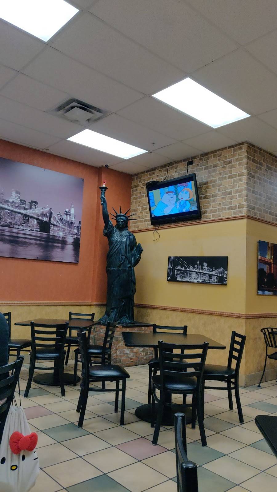 Aldos New York Style Pizzeria | restaurant | 313-A Central Ave NW, Albuquerque, NM 87102, USA | 5052432536 OR +1 505-243-2536