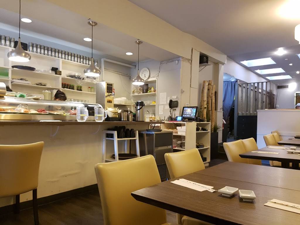 Sushi Rock | meal delivery | 2359 Yonge St, Toronto, ON M4P 2C8, Canada | 4164833888 OR +1 416-483-3888