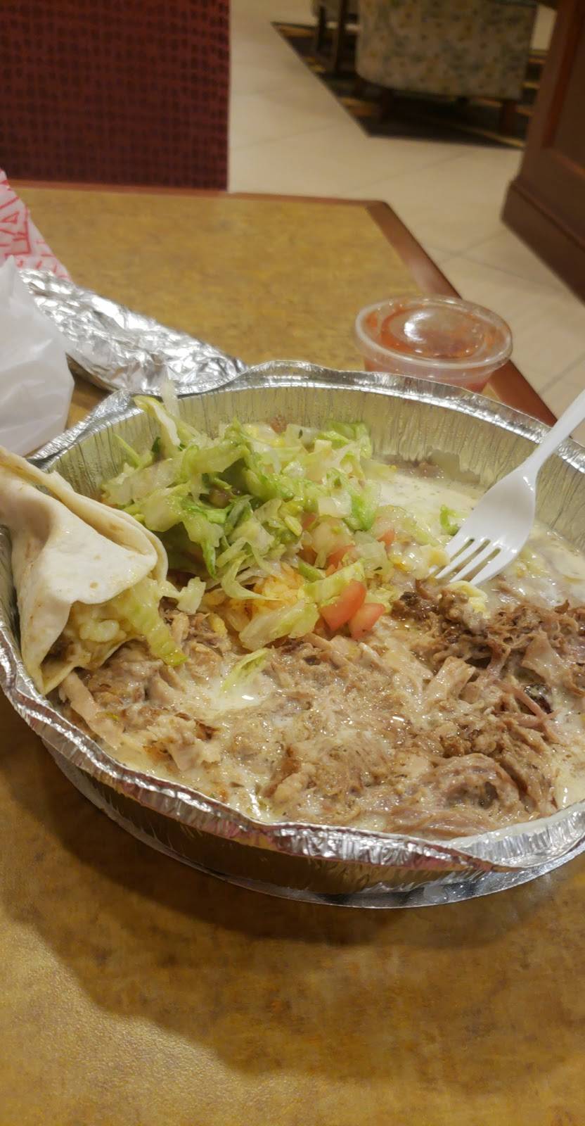 El Toro | restaurant | 1576 W Oak St, Zionsville, IN 46077, USA | 3177331400 OR +1 317-733-1400