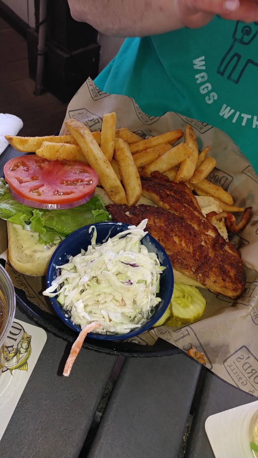 Dixie Fish Co. | restaurant | 714 Fishermans Wharf, Fort Myers Beach, FL 33931, USA | 2392338837 OR +1 239-233-8837