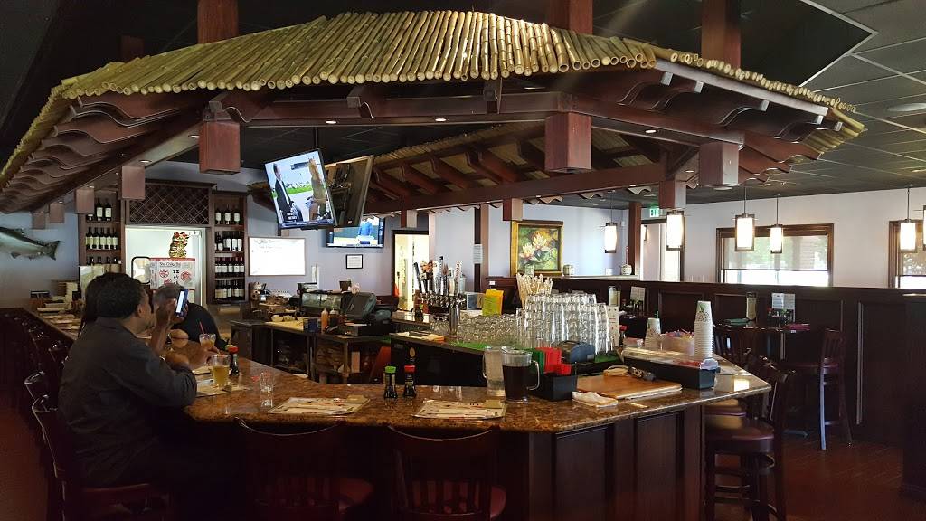 Hinata Japanese Steakhouse, Sushi & Bar | restaurant | Green Valley Shopping Center, 5113 Business Center Dr, Fairfield, CA 94534, USA | 7072070888 OR +1 707-207-0888