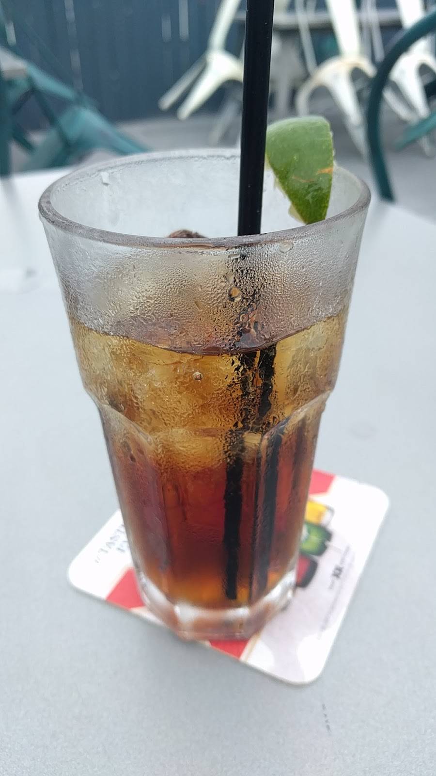 Sneakers Sports Bar & Grill | restaurant | 9721 Grand Ave, Franklin Park, IL 60131, USA | 8474554444 OR +1 847-455-4444