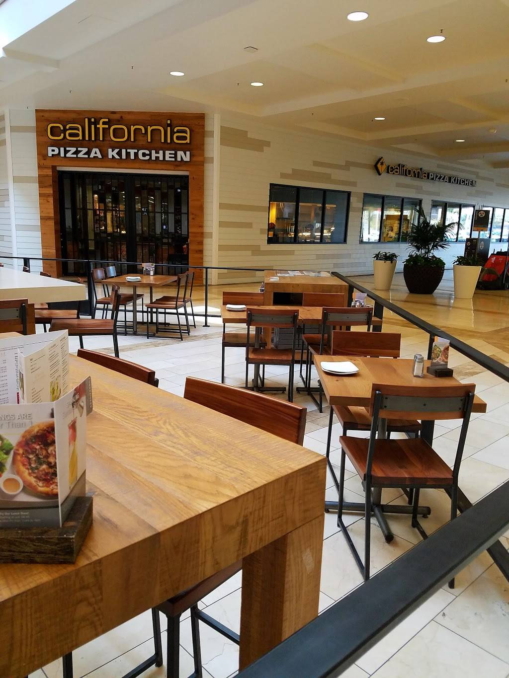 California Pizza Kitchen at Escondido | restaurant | 200 E Via Rancho Pkwy, Escondido, CA 92025, USA | 7605949490 OR +1 760-594-9490