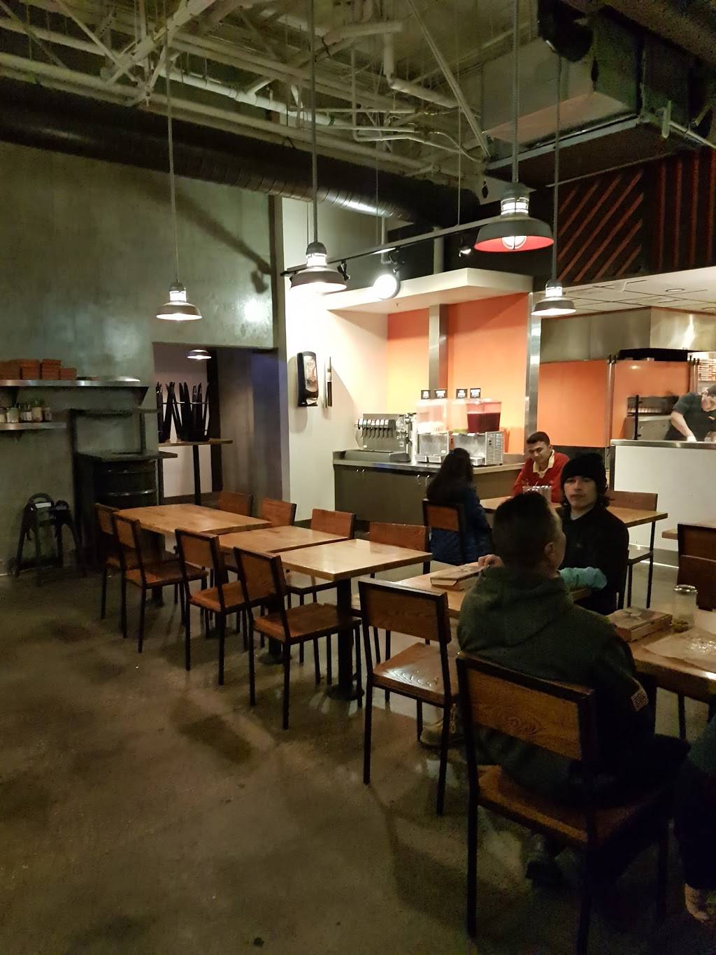 Subway Restaurants | restaurant | 3335 S Figueroa St, Los Angeles, CA 90007, USA | 2137499246 OR +1 213-749-9246