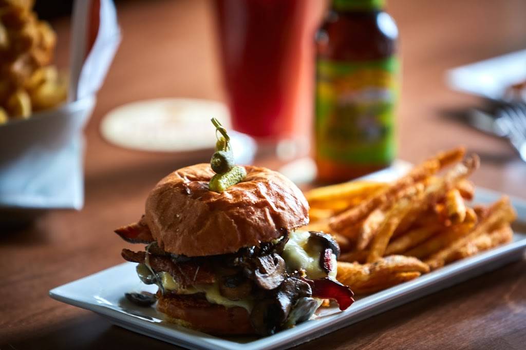 Brophys Tavern | restaurant | San Carlos St &, 4th Ave, Carmel-By-The-Sea, CA 93921, USA | 8315865566 OR +1 831-586-5566