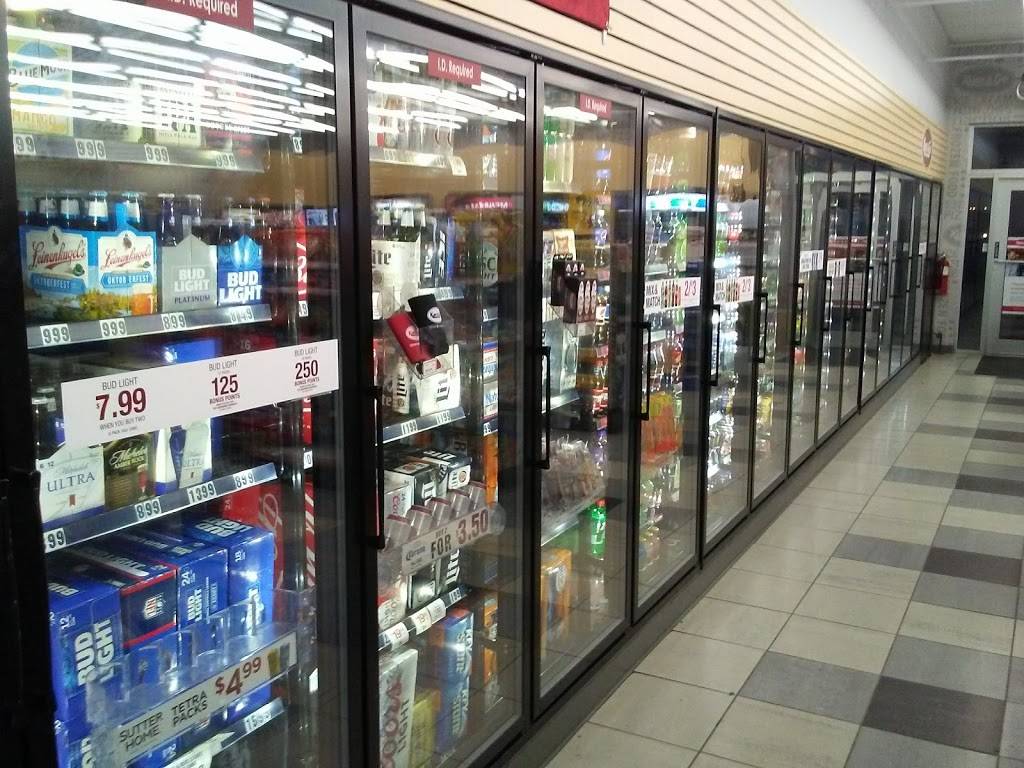 Kum & Go | meal takeaway | 101 Village Dr, Tiffin, IA 52340, USA | 3195452290 OR +1 319-545-2290