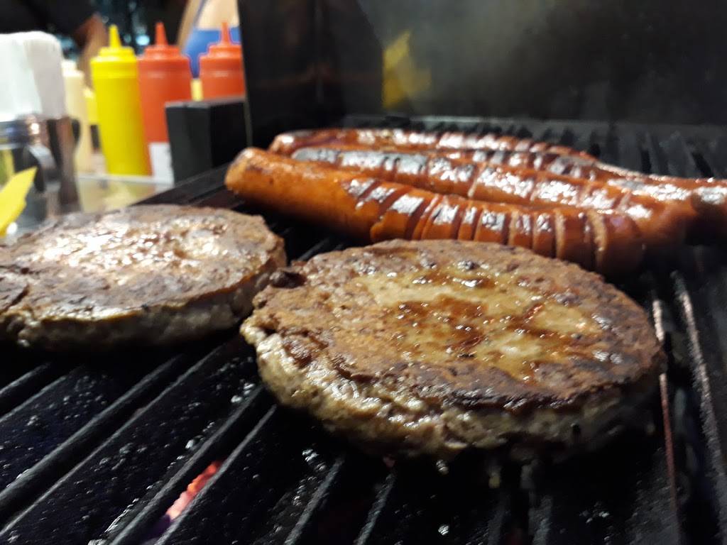 Hamburguesas y Hotdog Gochos | restaurant | 22660, Av. José López Portillo Pte. 1455, Nueva Tijuana, 22660 Tijuana, B.C., Mexico | 016643742110 OR +52 664 374 2110