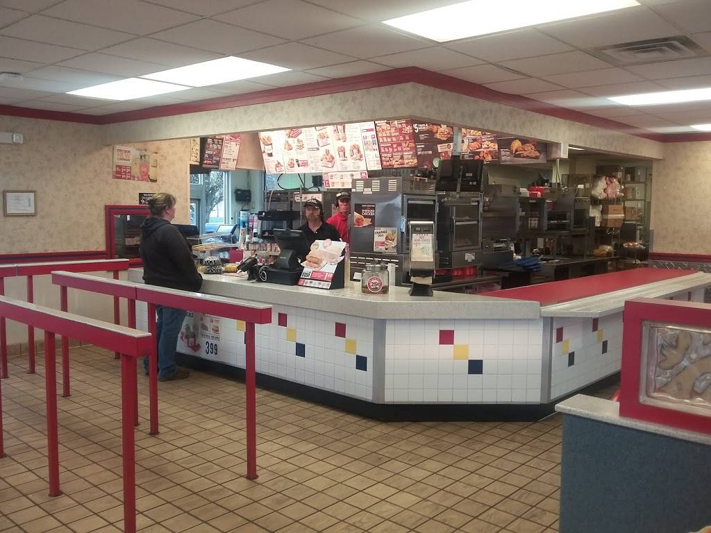 KFC | restaurant | 201 South Angela St, Paola, KS 66071, USA | 9132942555 OR +1 913-294-2555