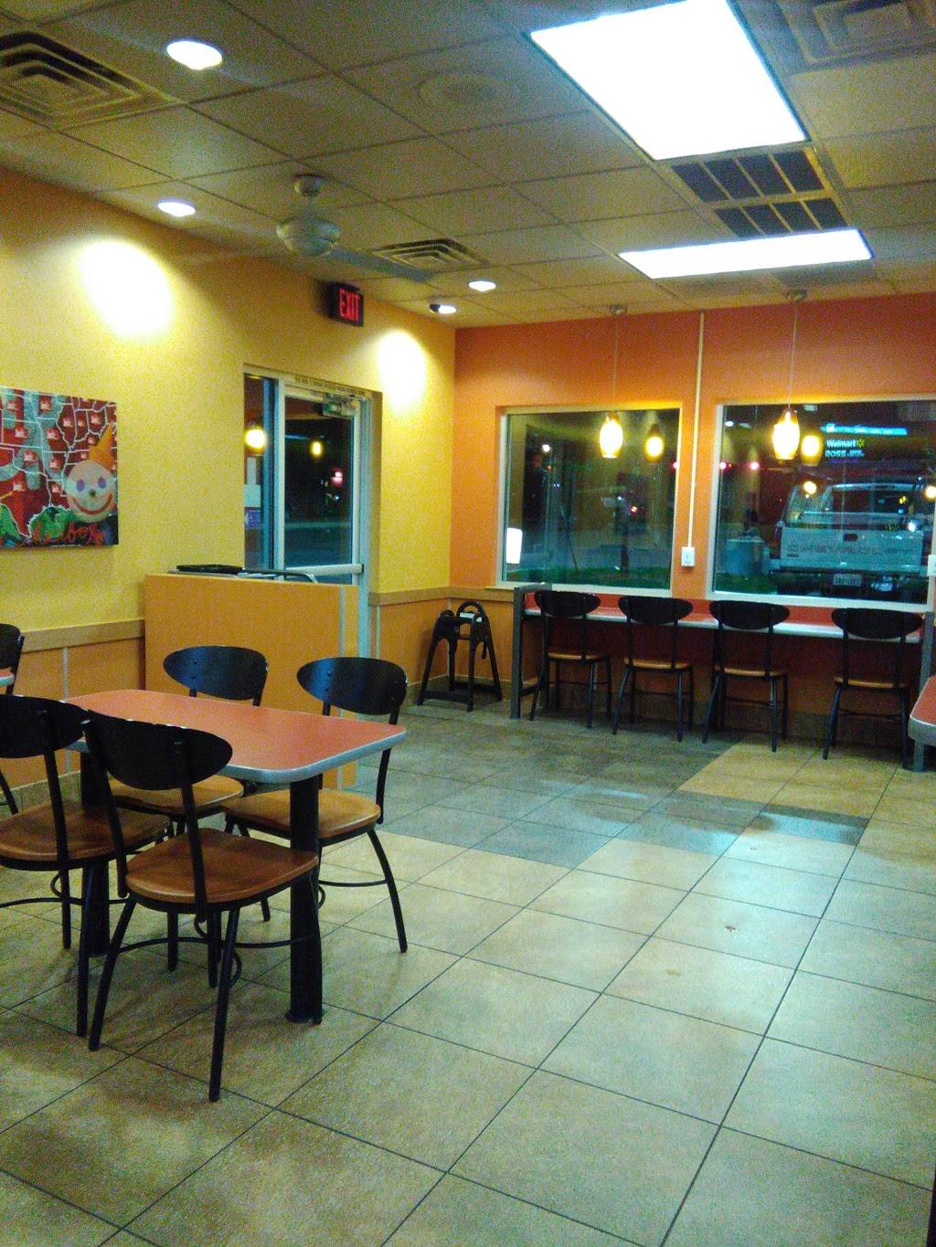 Jack in the Box | restaurant | 2916 E Berry St, Fort Worth, TX 76105, USA | 8175362616 OR +1 817-536-2616