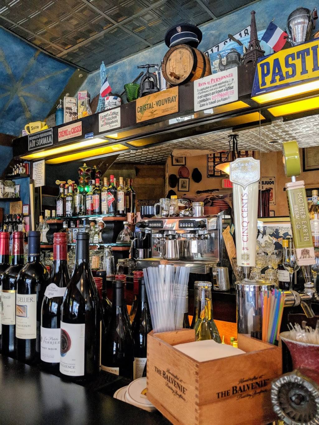 Le Ptit Laurent | restaurant | 699 Chenery St, San Francisco, CA 94131, USA | 4153343235 OR +1 415-334-3235