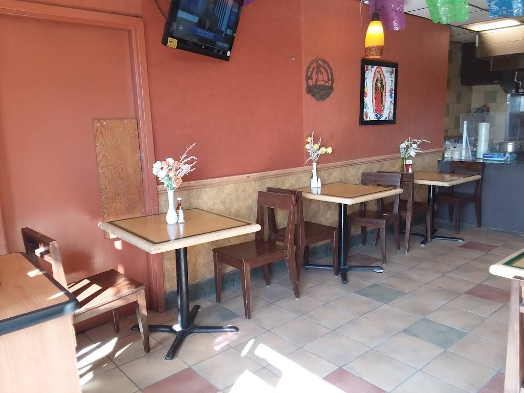 Juanitas restaurant breakfast & lunch | restaurant | 282 Hegenberger Rd, Oakland, CA 94621, USA | 5105862752 OR +1 510-586-2752