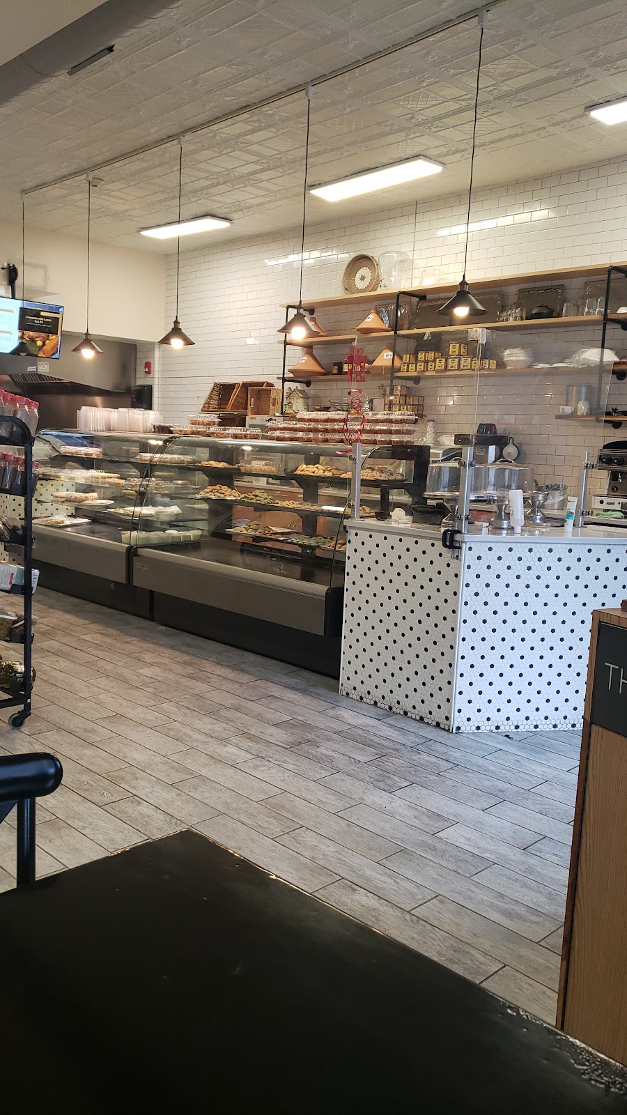 Sabrine Bakery & Cafe | bakery | 91 Centennial Ave, Revere, MA 02151, USA | 7816297410 OR +1 781-629-7410