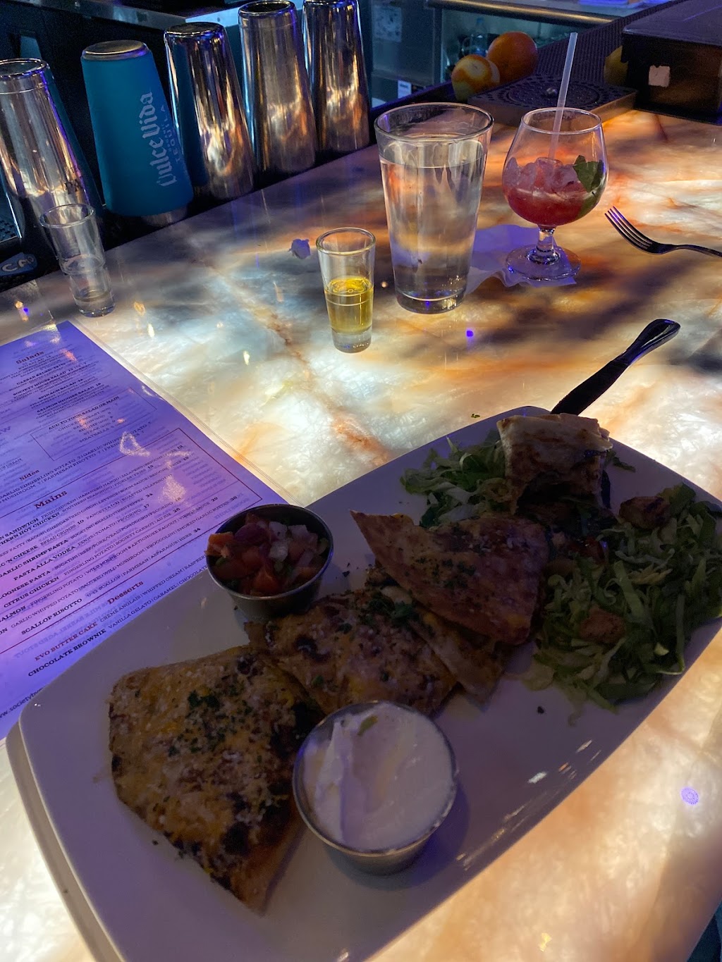 Society by Evo | restaurant | 920 E University Dr #204, Tempe, AZ 85281, USA | 4805507801 OR +1 480-550-7801