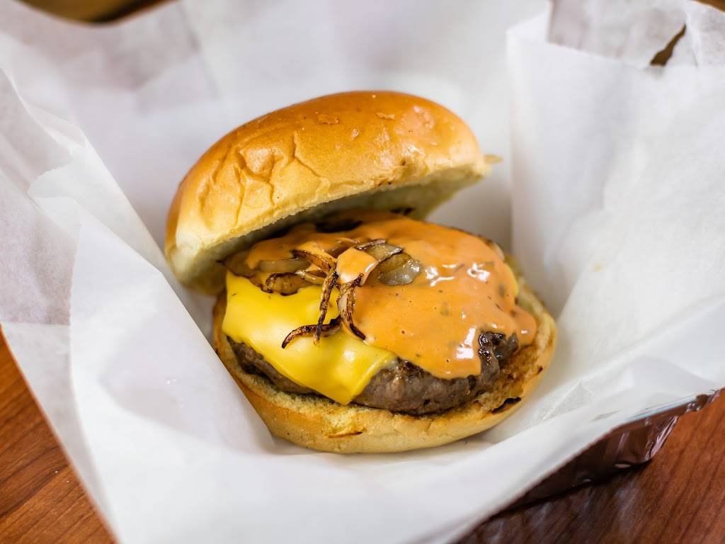 The Halal Hut | restaurant | 1327 Middle Country Rd Suite B, Centereach, NY 11720, USA | 6318466522 OR +1 631-846-6522