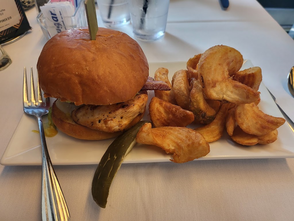 Messinas Runway Cafe | cafe | New Orleans Lakefront Airport, Terminal, 6001 Stars and Stripes Blvd Ste. 3, New Orleans, LA 70126, USA | 5042415300 OR +1 504-241-5300