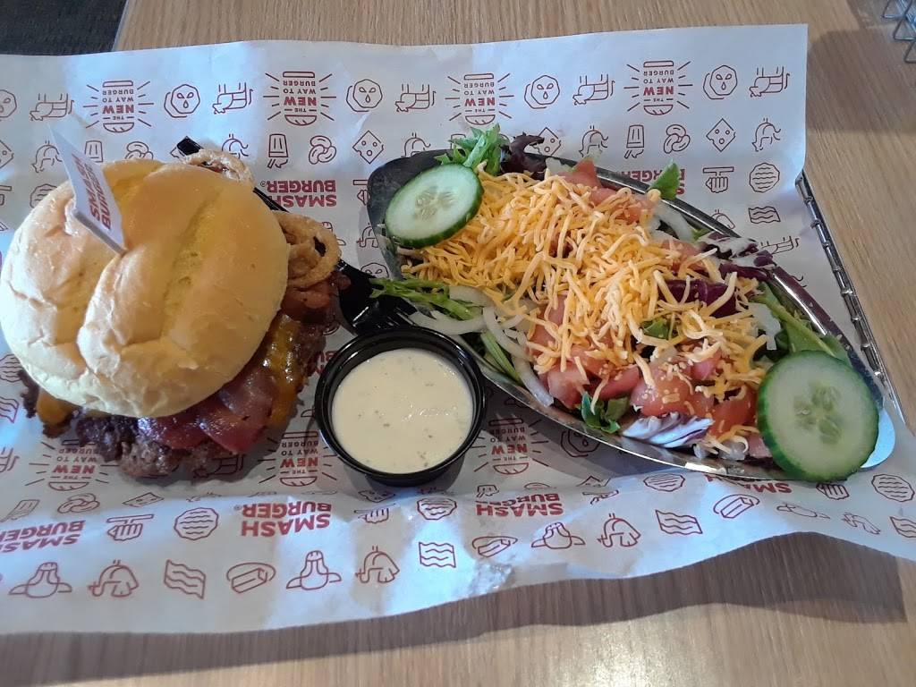 Smashburger | restaurant | 450 OH-125, Cincinnati, OH 45255, USA | 5136887222 OR +1 513-688-7222