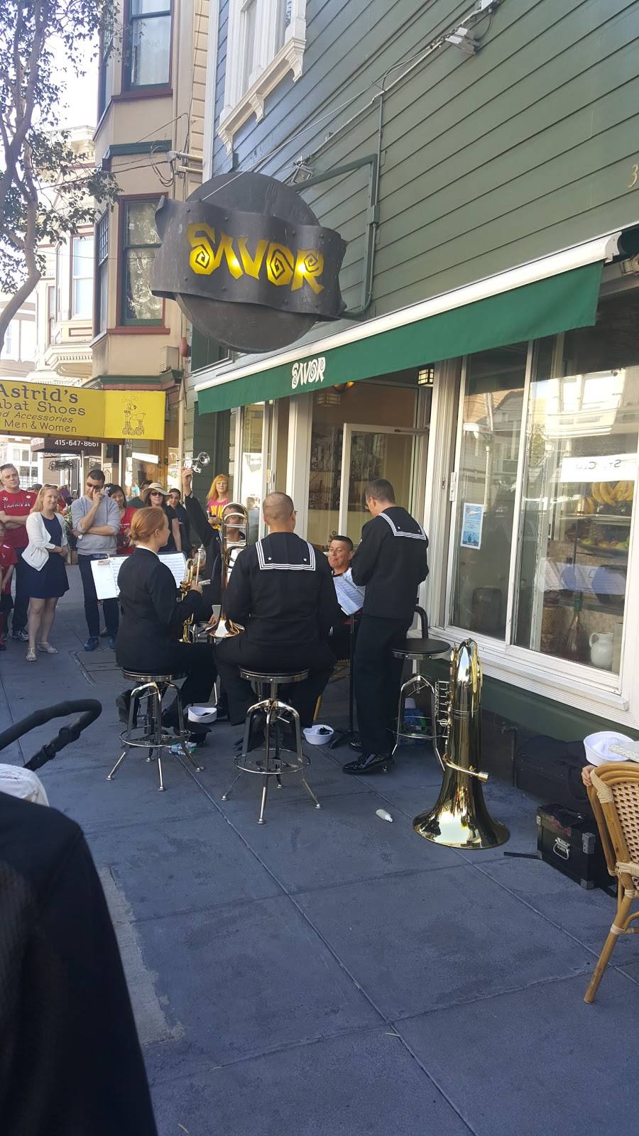 Savor open kitchen | restaurant | 3913 24th St, San Francisco, CA 94114, USA | 4152820344 OR +1 415-282-0344