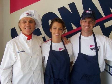 Leonardos Pizza | restaurant | 415 Forest Ave, Portland, ME 04101, USA | 2077754444 OR +1 207-775-4444