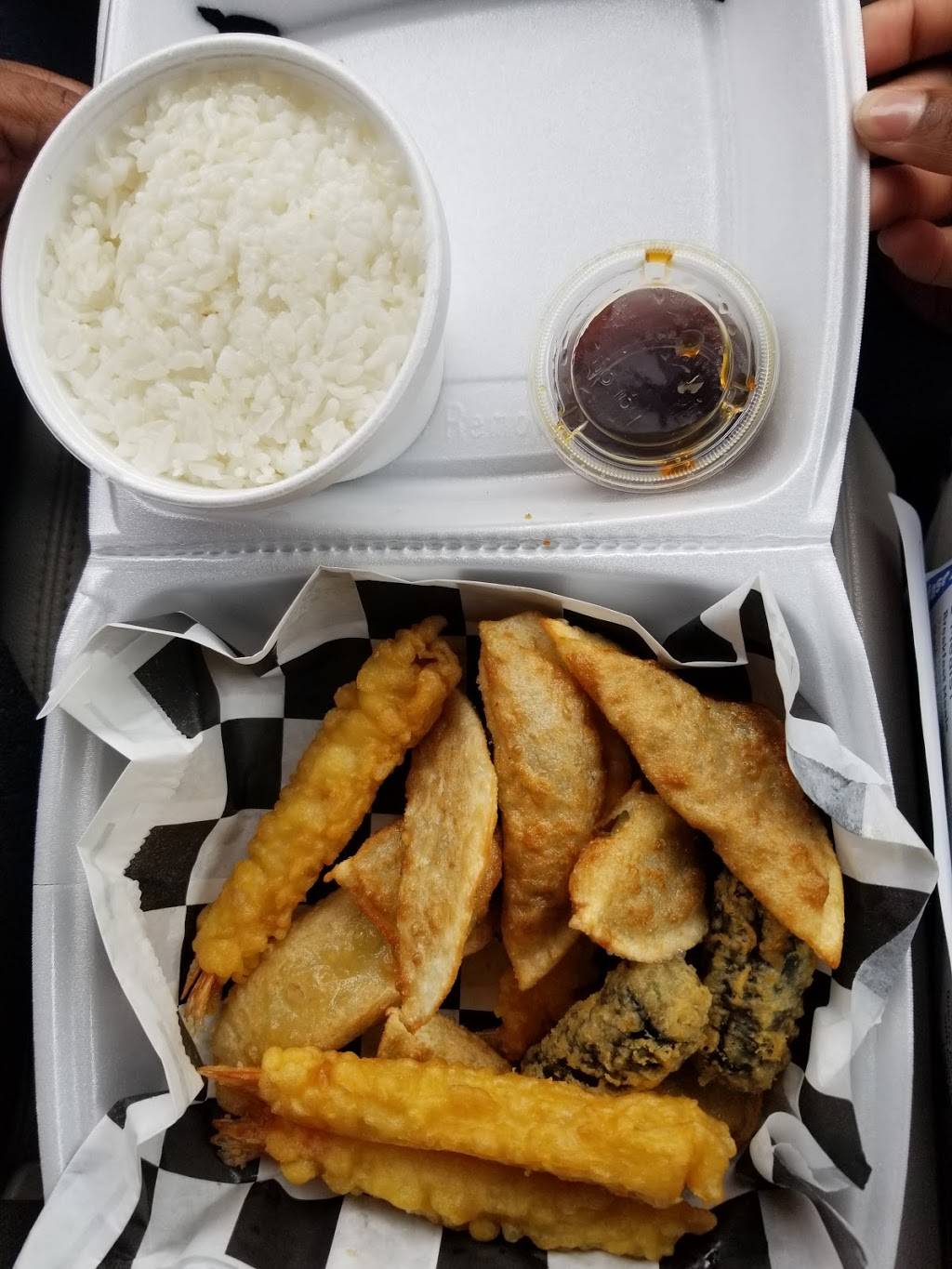 SGD Dubu Tofu & Korean BBQ | restaurant | 711 W Jackson Blvd, Chicago, IL 60661, USA | 7733628702 OR +1 773-362-8702