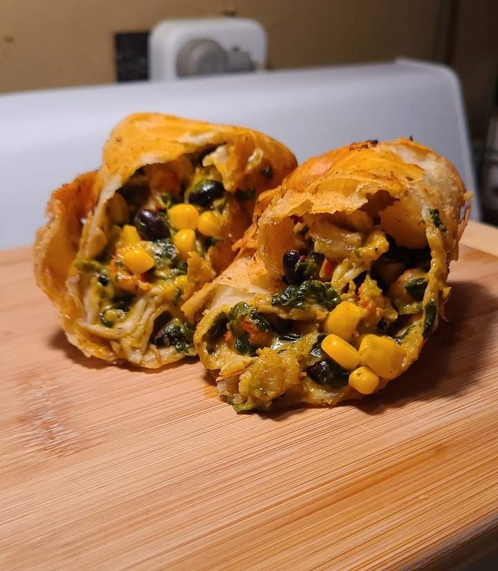 Weezies Seafood | restaurant | 1303 Moss St, Lafayette, LA 70501, USA | 3373661811 OR +1 337-366-1811