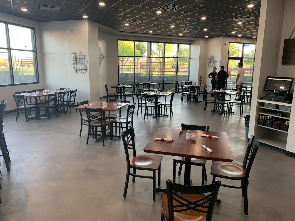 Georgies | restaurant | 16725 E Ave of the Fountains C110, Fountain Hills, AZ 85268, USA | 4808374392 OR +1 480-837-4392