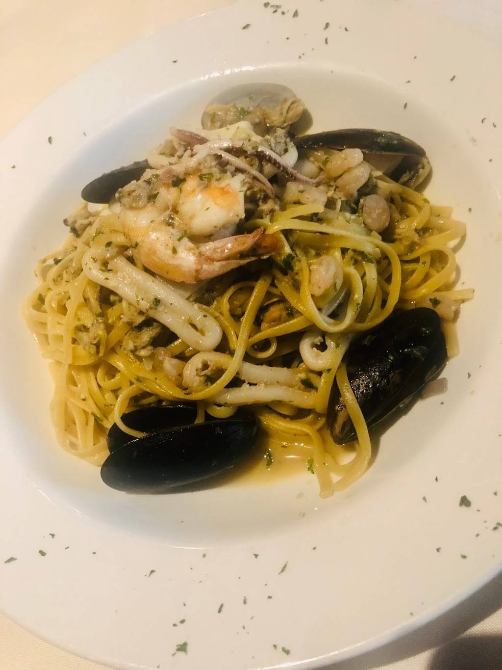 Botticelli Restaurant | restaurant | 705 Applewood Crescent, Concord, ON L4K 5V7, Canada | 9055322205 OR +1 905-532-2205