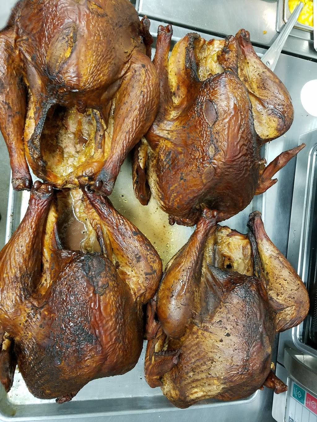 Bubbas Fat Burgers & BBQ | restaurant | 1111 S Wood St, Gilmer, TX 75645, USA | 9036800899 OR +1 903-680-0899