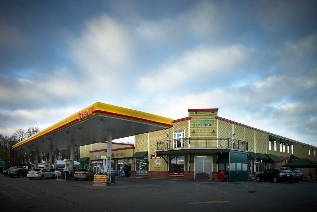 Marché Du Village | bakery | 98 QC-235, Ange-Gardien, QC J0E 1E0, Canada | 4502936115 OR +1 450-293-6115