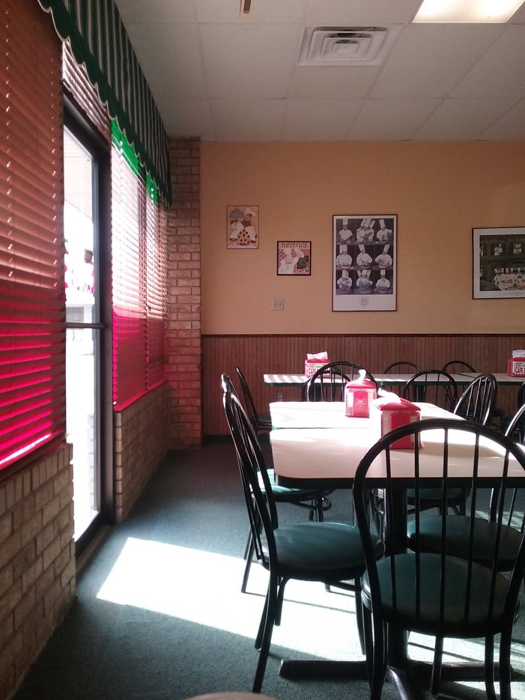 Kevins Cafe & Pizza | restaurant | 9609 Plank Rd, Clinton, LA 70722, USA | 2256835666 OR +1 225-683-5666