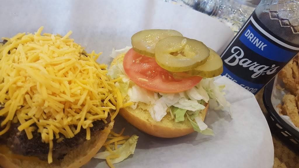 Lakeview Burgers and Seafood | restaurant | 872 Harrison Ave, New Orleans, LA 70124, USA | 5042891032 OR +1 504-289-1032