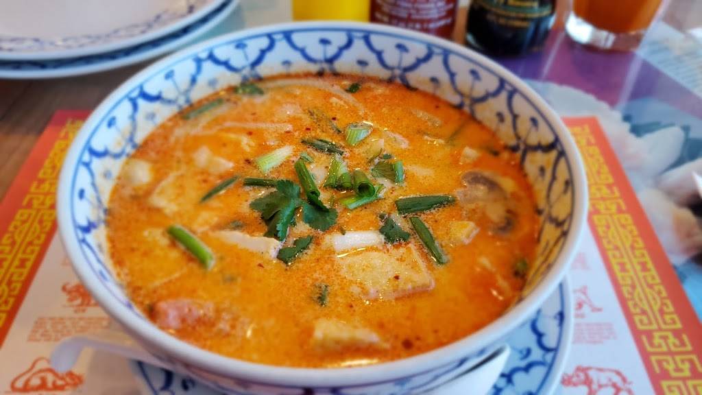 Sa-Ing Thai Cuisine | restaurant | 9136 E Valencia Rd, Tucson, AZ 85747, USA | 5206635955 OR +1 520-663-5955