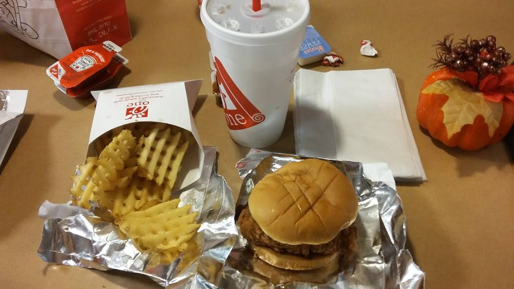 Chick-fil-A | restaurant | 45 Barber Blvd, Waynesville, NC 28786, USA | 8284527838 OR +1 828-452-7838