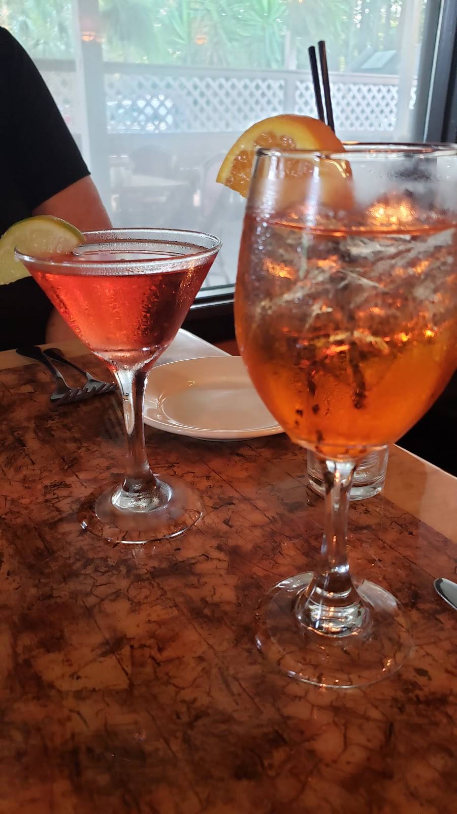 Gusto Ristorante | restaurant | 890 William Hilton Pkwy, Hilton Head Island, SC 29928, USA | 8438022424 OR +1 843-802-2424