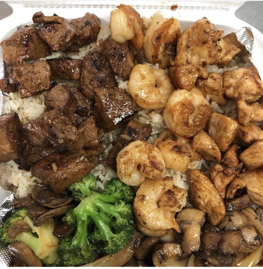 Yoshi Hibachi Grille | restaurant | 14535 Fenkell Ave, Detroit, MI 48227, USA | 3138355555 OR +1 313-835-5555