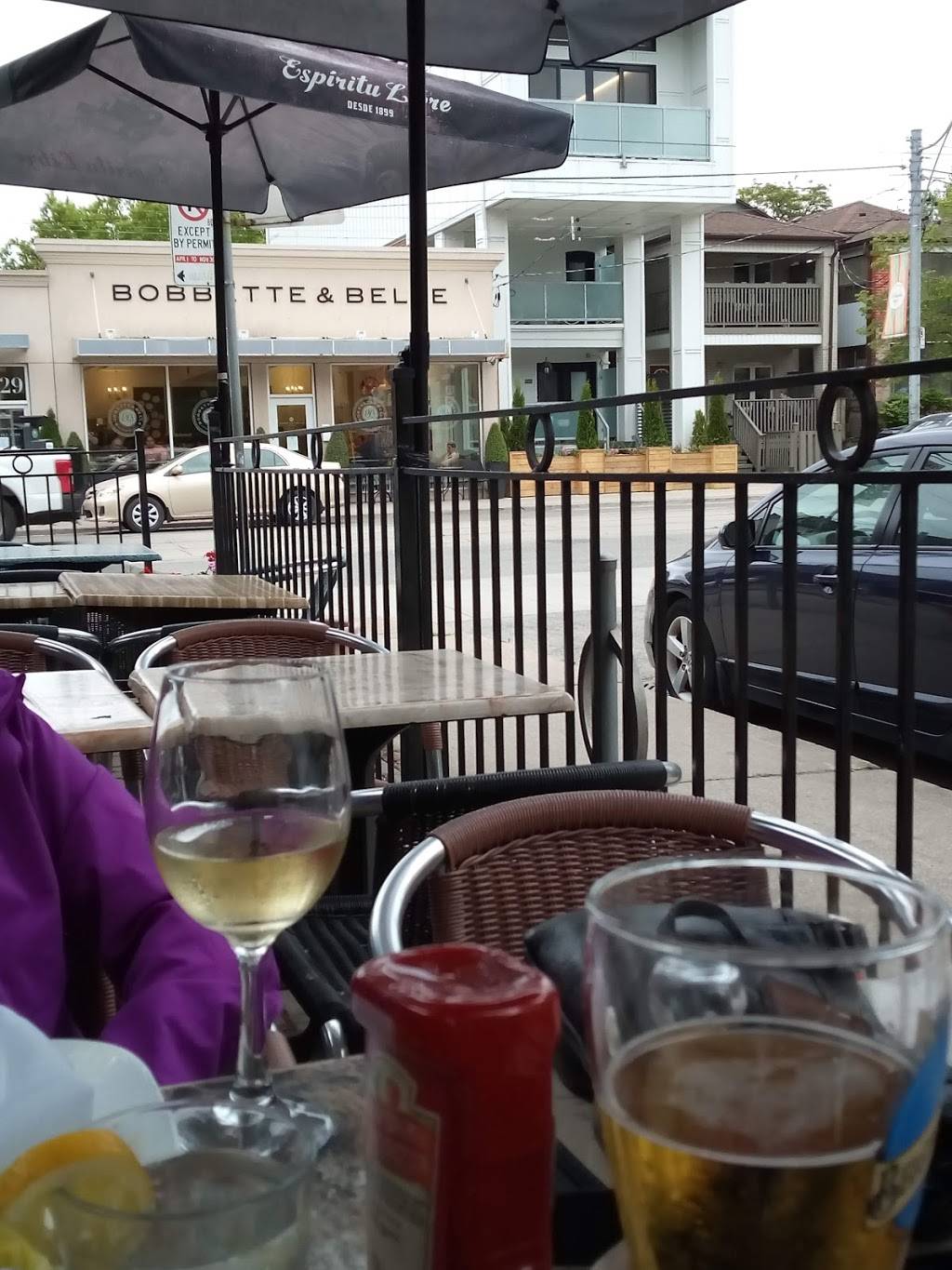 Stratengers | restaurant | 1130 Queen St E, Toronto, ON M4M 1K9, Canada | 4164668934 OR +1 416-466-8934