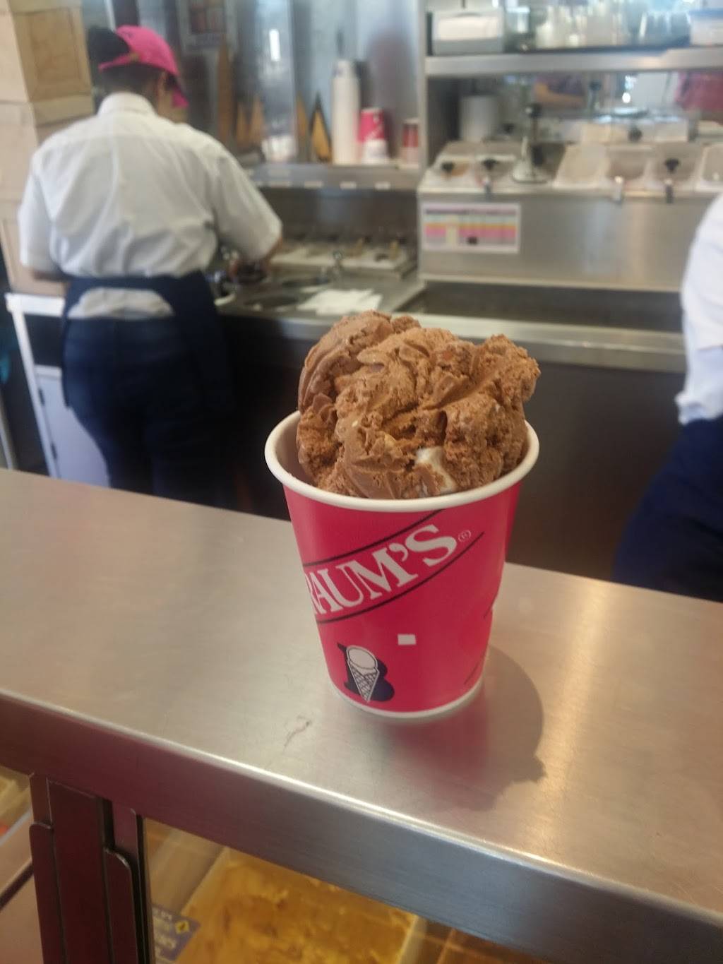 Braums Ice Cream & Burger Restaurant | restaurant | 1235 N Interstate Dr, Norman, OK 73072, USA | 4053647806 OR +1 405-364-7806