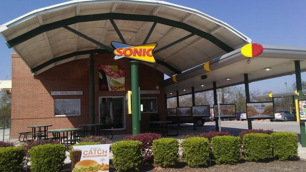 Sonic Drive-In | restaurant | 11390 Monroe Blvd, Houston, TX 77075, USA | 7139879319 OR +1 713-987-9319
