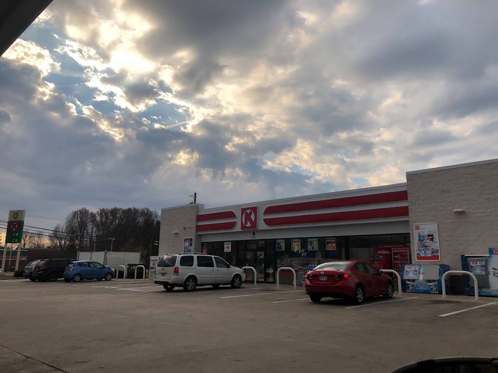 Circle K | meal takeaway | 4021 Parkman Rd NW, Warren, OH 44481, USA | 3308981128 OR +1 330-898-1128