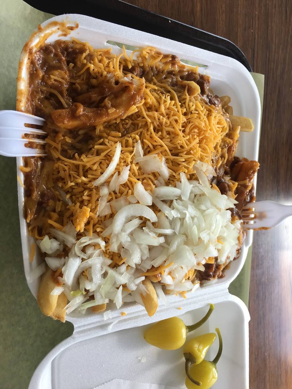 Georges Hamburgers | restaurant | 815 W Commonwealth Ave, Fullerton, CA 92832, USA | 7148709960 OR +1 714-870-9960