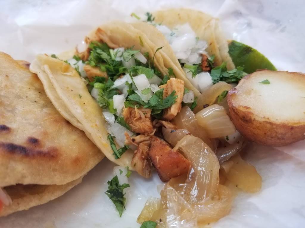 Taqueria Monterrey | restaurant | 111 E University Dr ste 102, Denton, TX 76201, USA | 9404428142 OR +1 940-442-8142