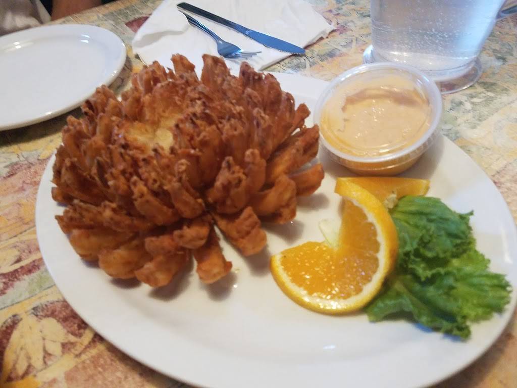 Riverview Restaurant & Tavern | restaurant | 1320 S Main St, Algonquin, IL 60102, USA | 8476585200 OR +1 847-658-5200