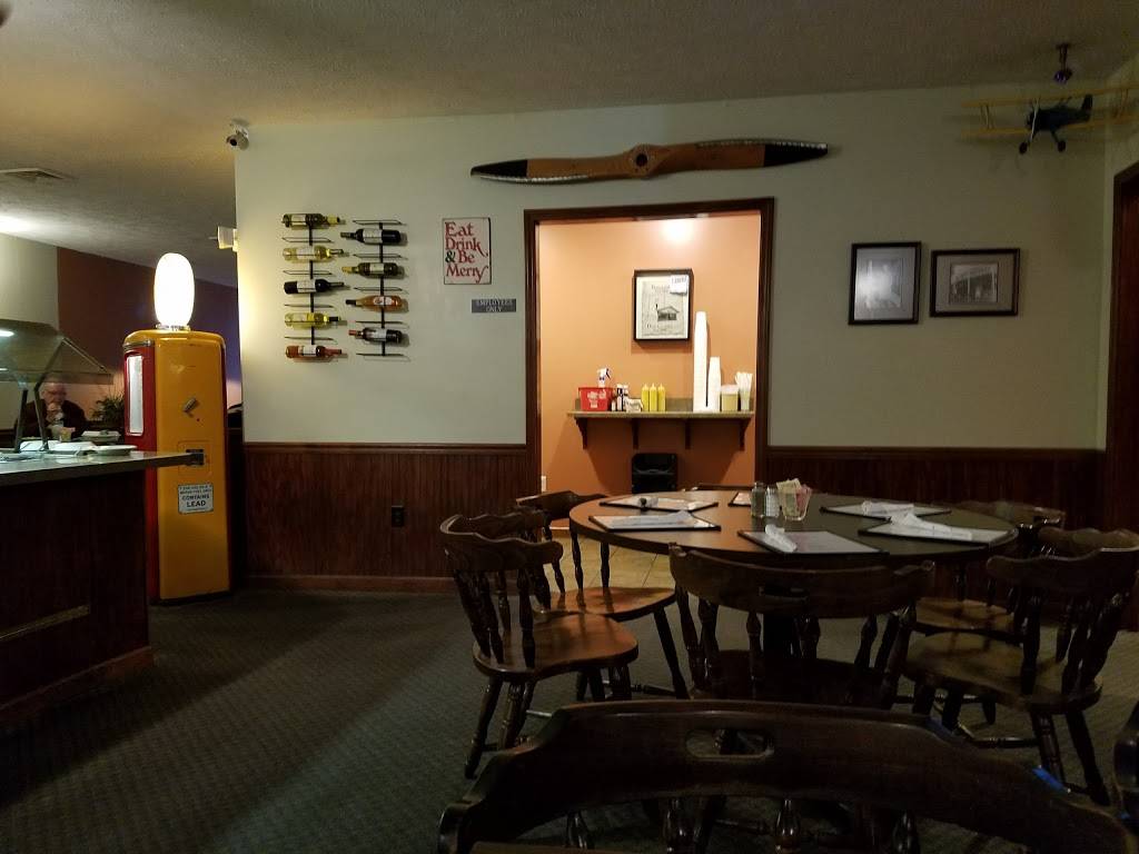 Dick Clarks Drive-In | restaurant | 702 N Prince St, Princeton, IN 47670, USA | 8123853131 OR +1 812-385-3131